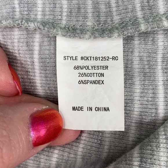 Code X Mode Gray Striped Long Sleeve Tie Back Tee - Picture 12 of 13